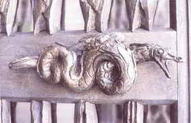 Serpent door handle